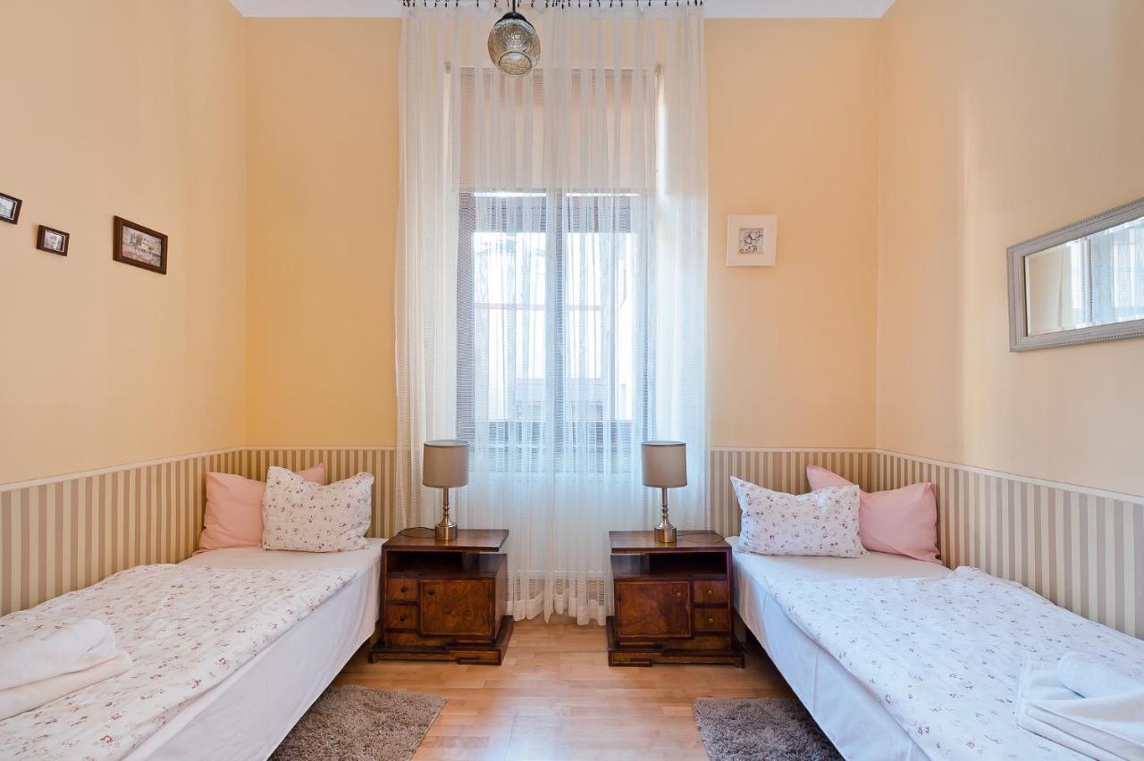 Apartment Pod Aniolami Krakau